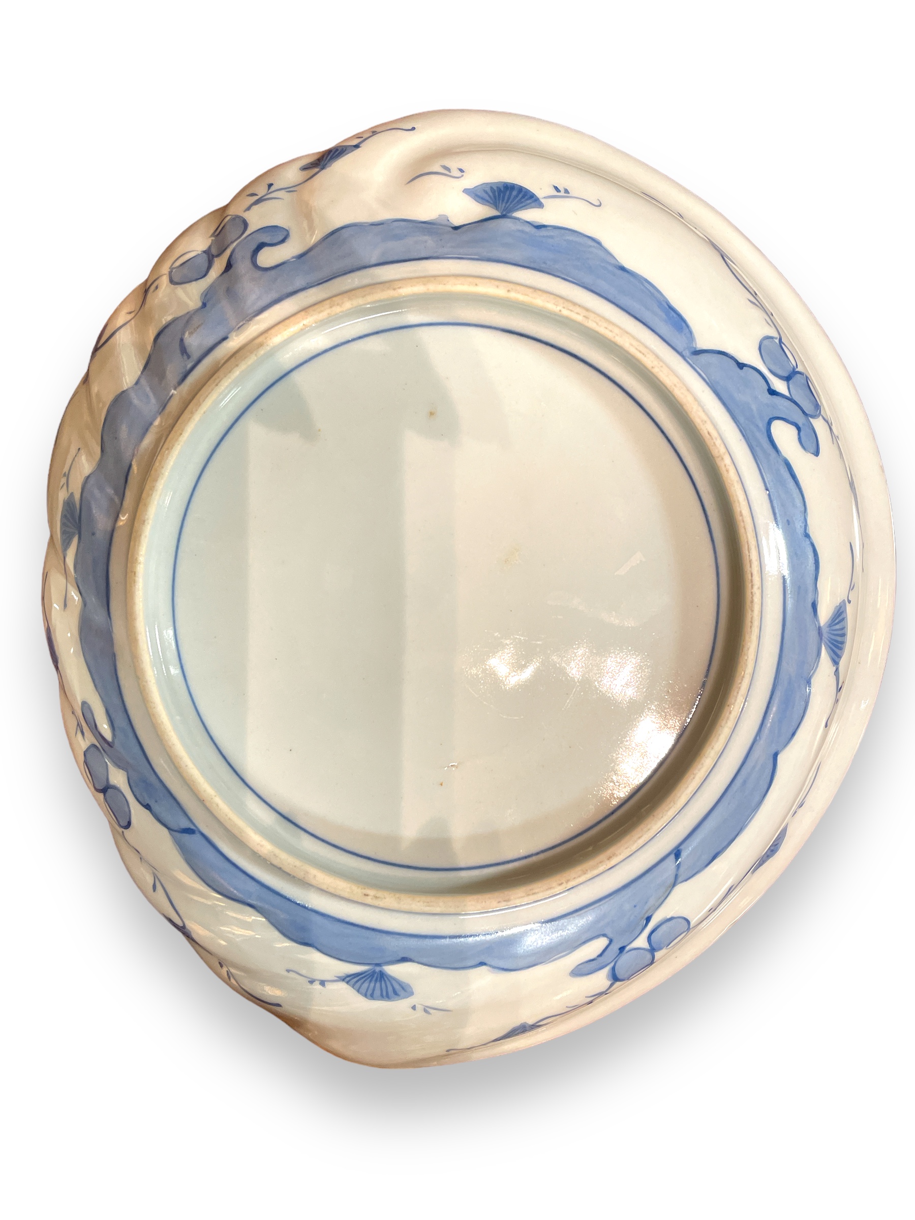 Pair of Qing Chinese Imari chargers