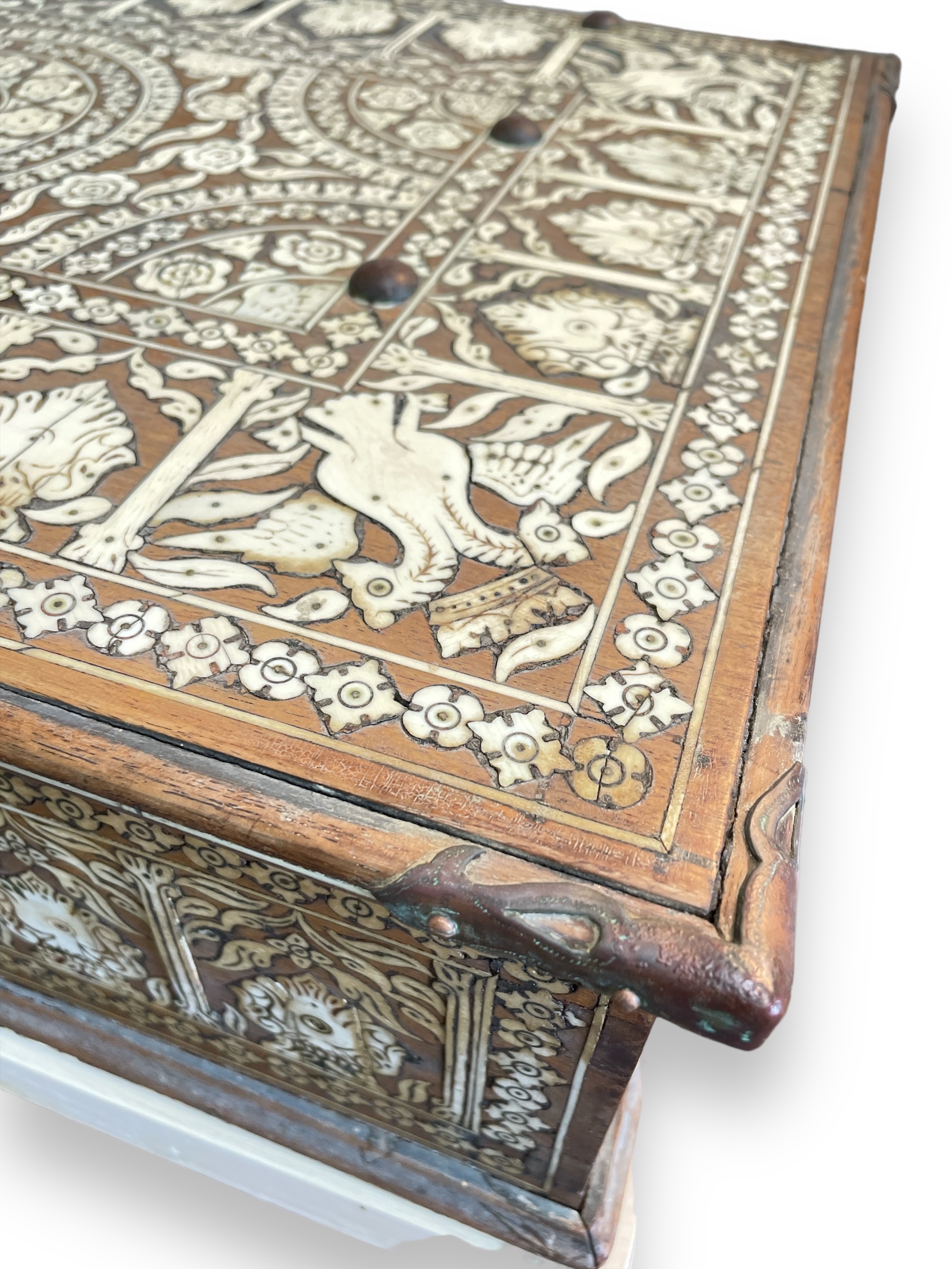 Large Anglo-Indian work box