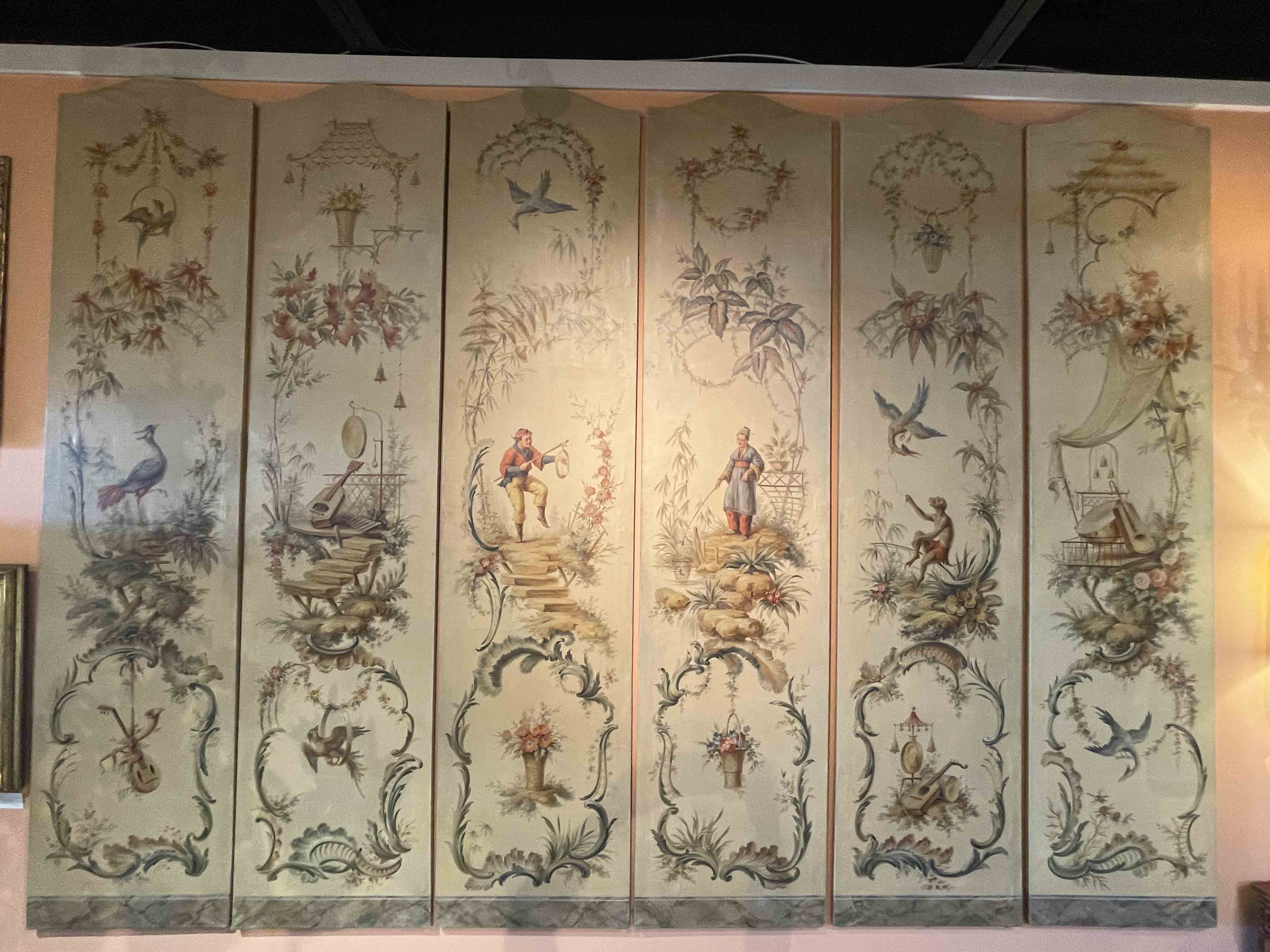 6- Panel canvas lined paneled screen