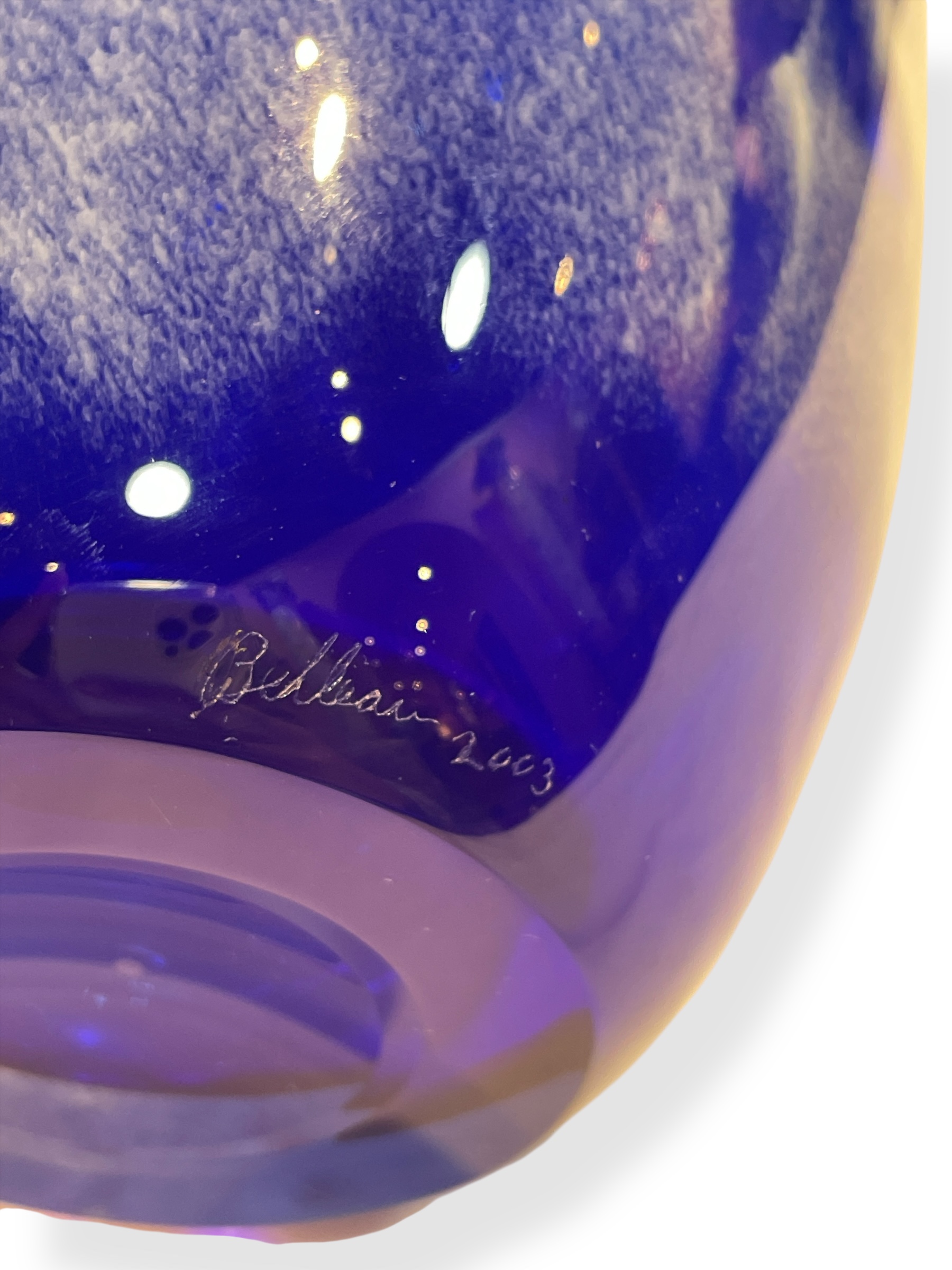 Christopher Bellaeu art glass vase