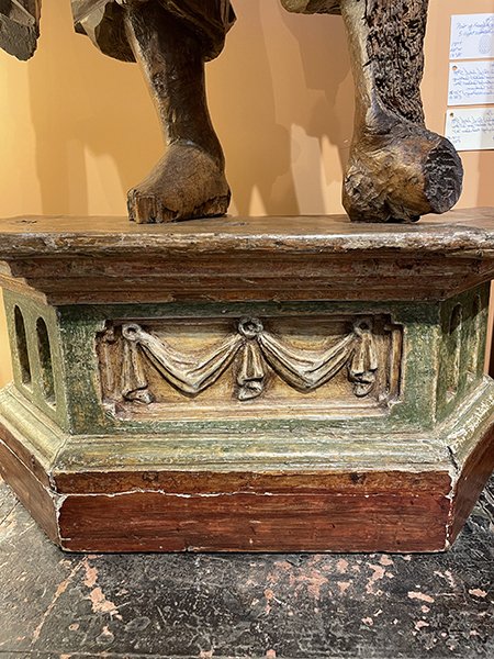 Spanish conquistador carved statue