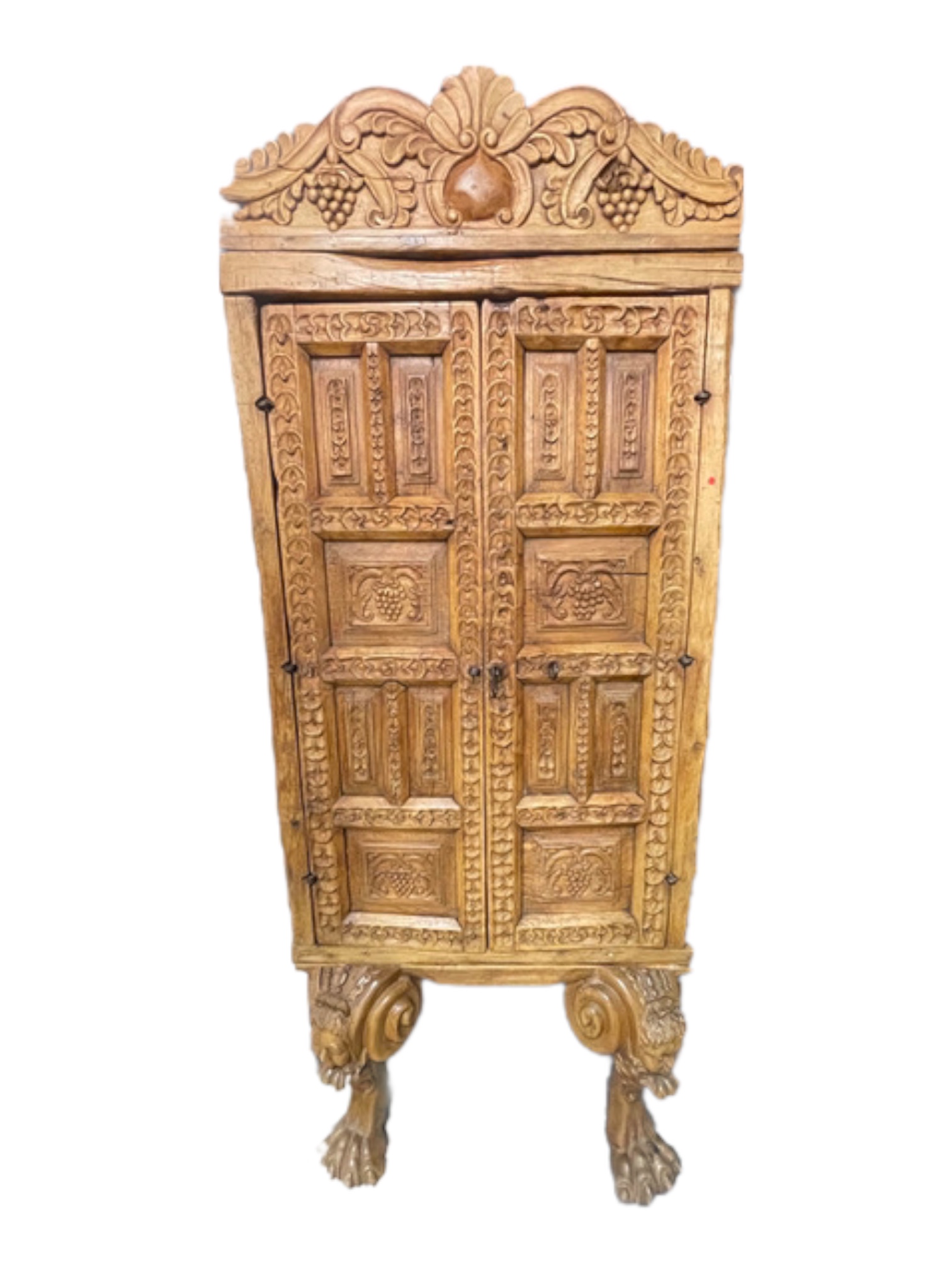 Vestment cabinet made from Sabino wood