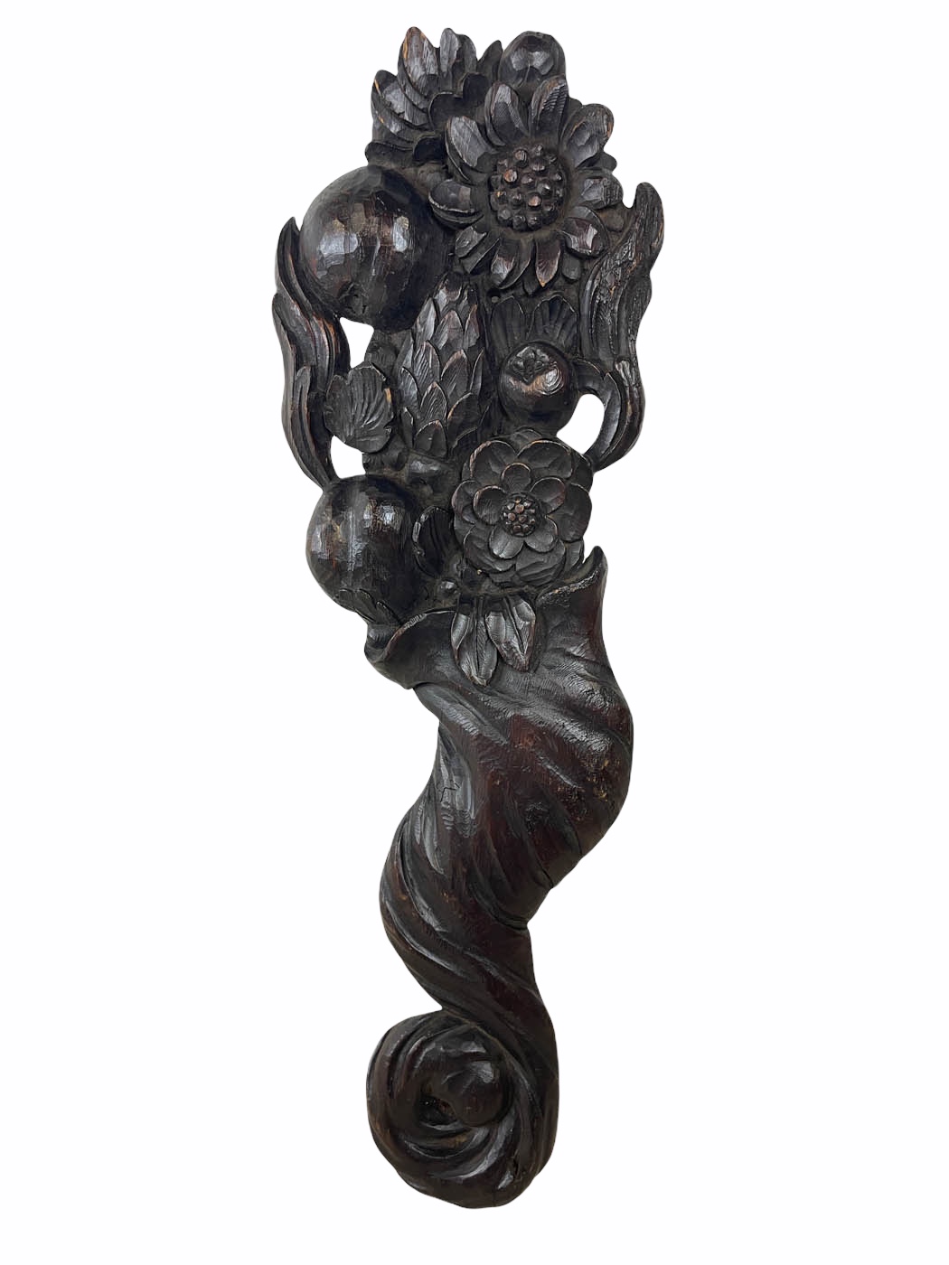 Woodcarving of cornucopia