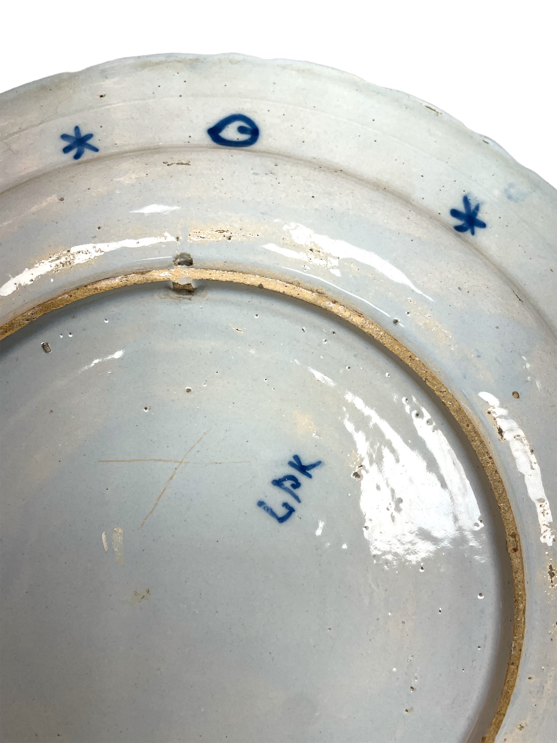 18th C Dutch Delft charger w/ flowering tree